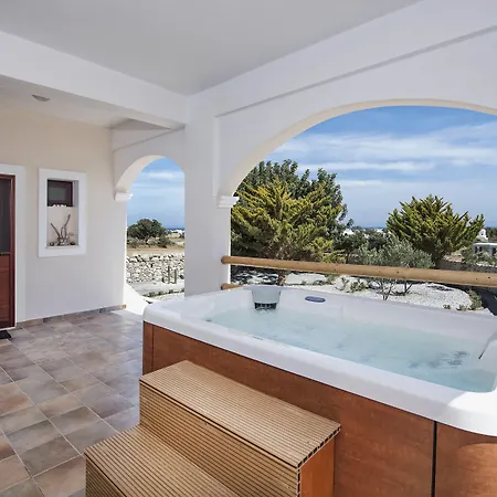 Summer House Collection - A Secluded Getaway *