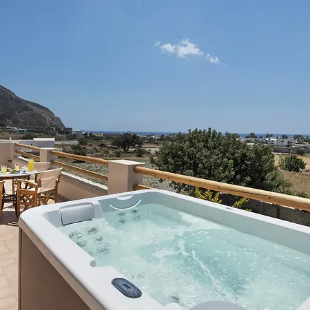 Summer House Collection - A Secluded Getaway * Perissa (Santorini)