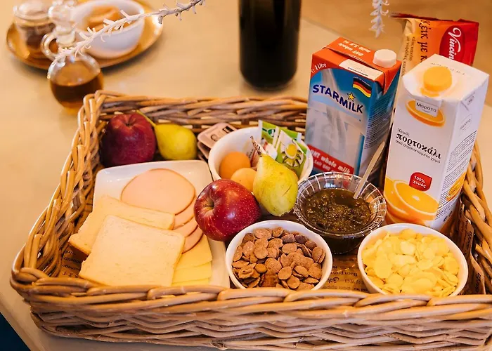 Summer House Collection - A Secluded Getaway * Perissa (Santorini)