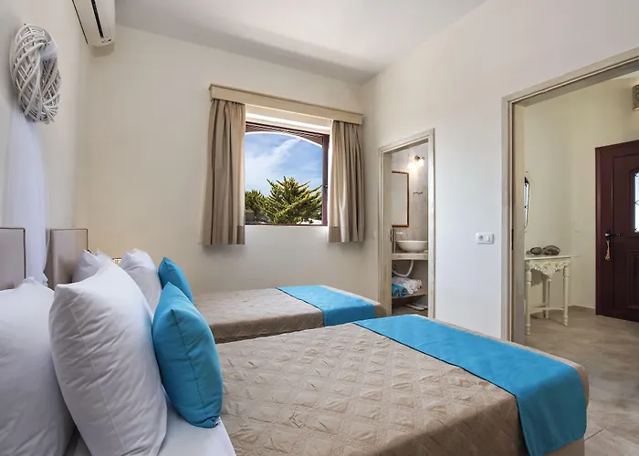 Summer House Collection - A Secluded Getaway *