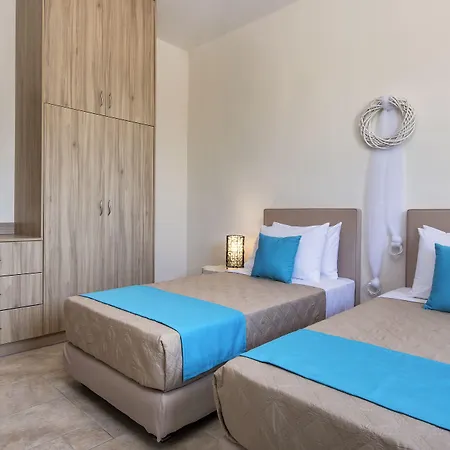 Villa Summer House Collection - A Secluded Getaway *