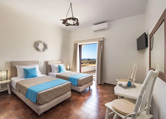 Summer House Collection - A Secluded Getaway Villa